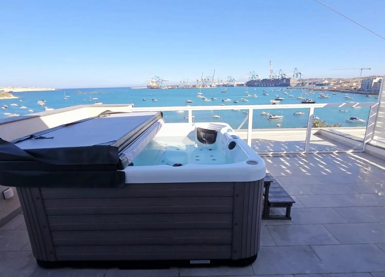 South32 Hotel Birzebbuga