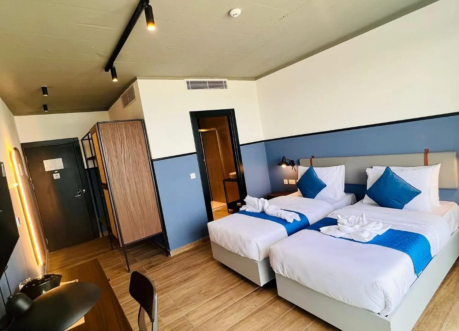 South32 Hotel Birzebbuga