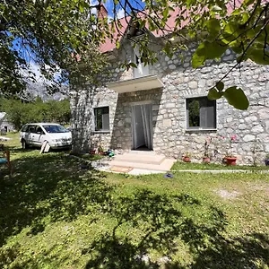 Bed and breakfast Bujtina Milani Shkodër