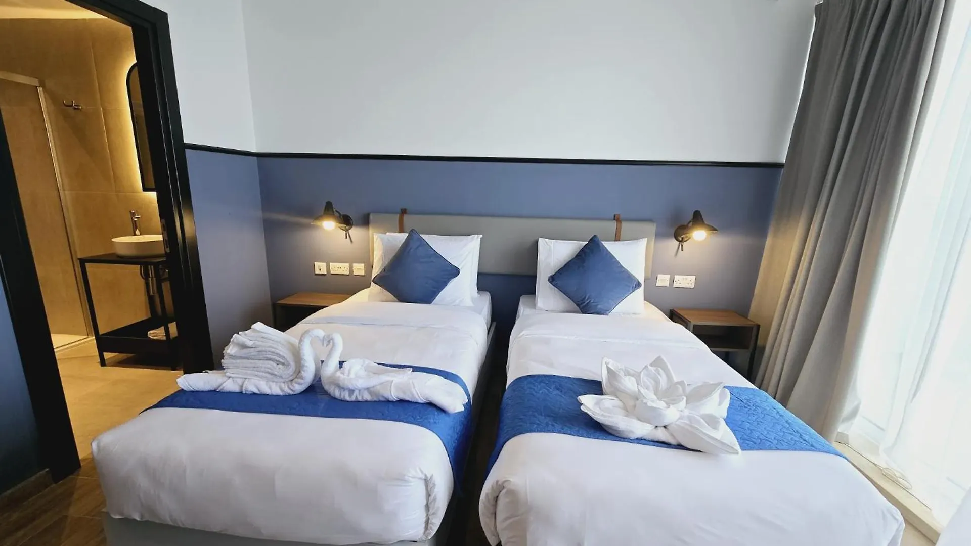 South32 Hotel Birżebbuġa